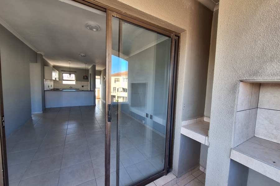 To Let 2 Bedroom Property for Rent in Vredekloof East Western Cape